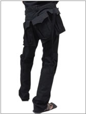 ヤスユキイシイ122205black３連ヒップバッグ付きカーゴパンツ